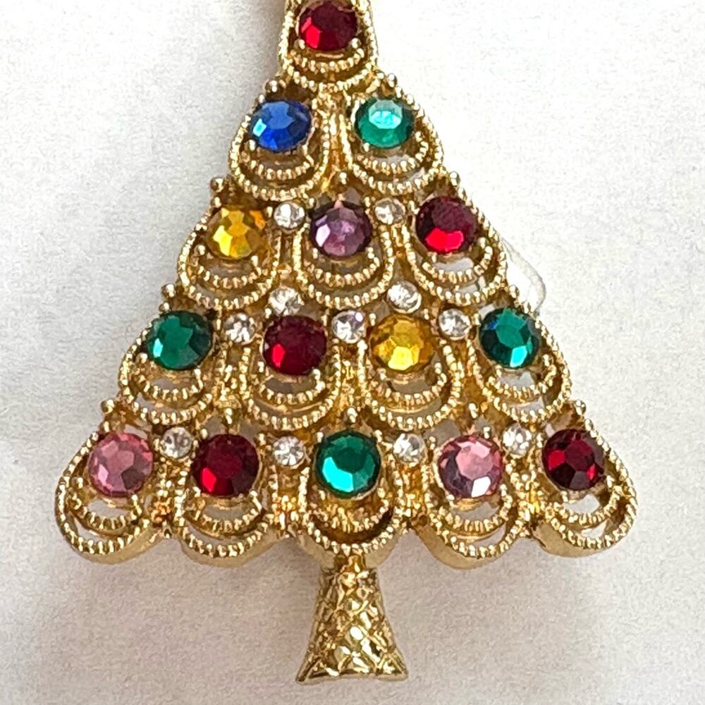 Eisenberg Ice Rhinestone Christmas Tree Brooch 2.25”